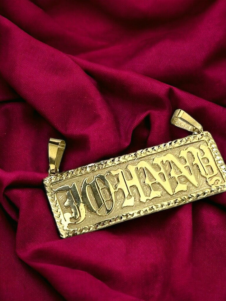 10K 14K Solid Real Gold Customized Name Pendant Necklace in Frame Letter Diamond Cut Jewelry Personalized Gift For Him and Her